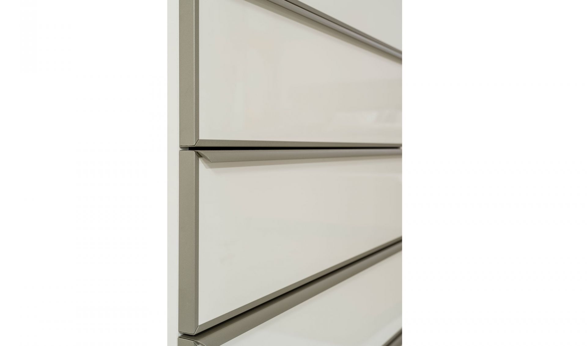 Sunny Bazalı Yatak Odası - 6 Kapılı